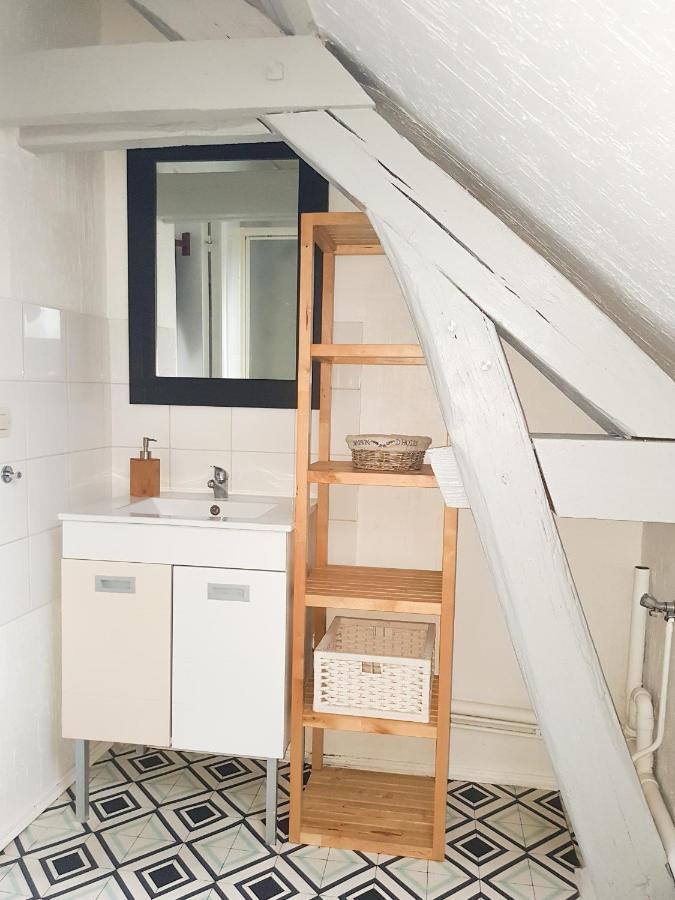 Le Cocon Appartement Proche Epernay Et Maisons De Champagne Ay-Champagne Exterior photo